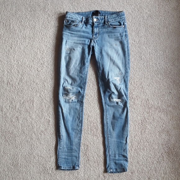 White House Black Market Denim - Intentionally frayed skinny jeans size 4R